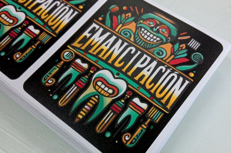 Stickers en Vinil Laminado Mate: La Clave para una Marca Inolvidable